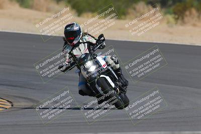 media/Oct-03-2022-Moto Forza (Mon) [[5f077a3730]]/Intermediate Group/Session 2 (Turn 10)/